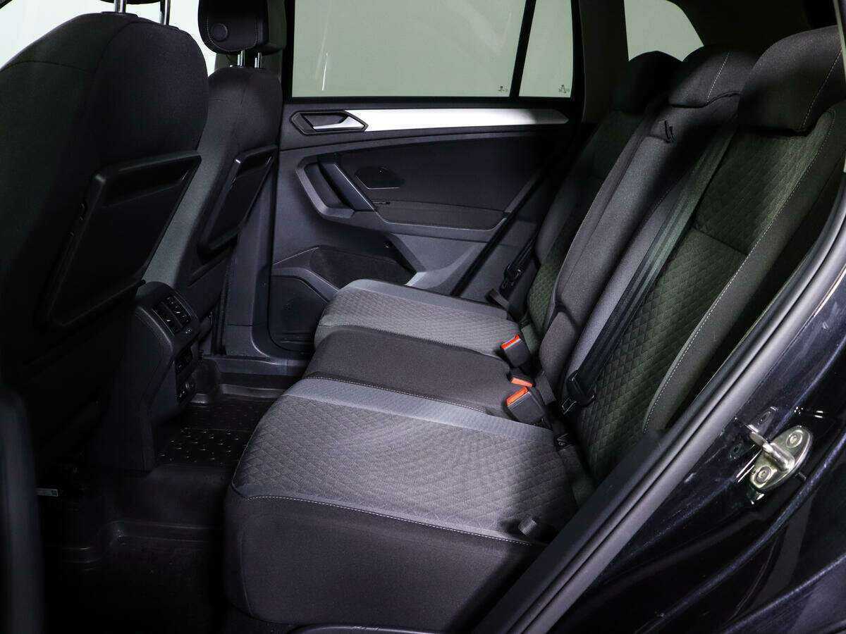 Купить Volkswagen Tiguan, 2020, 37 205 км, фото №8