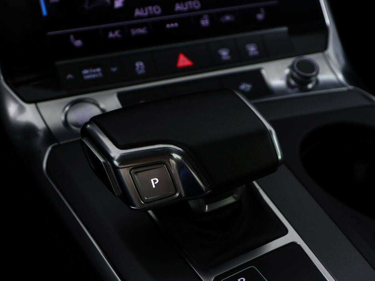 Купить Audi A6 45 TFSI, 2019, 50 000 км, фото №17