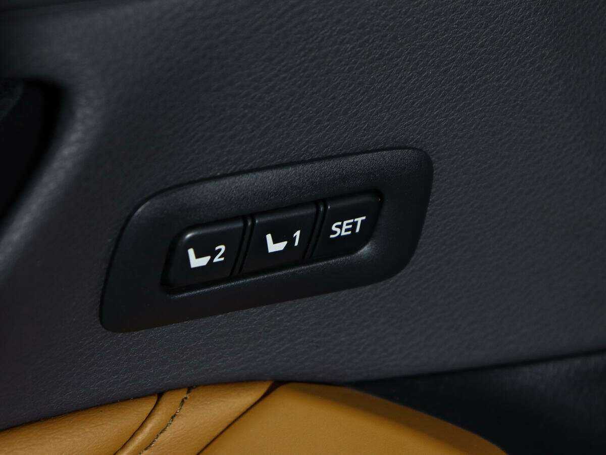 Купить Toyota Avalon, 2018, 60 000 км, фото №19