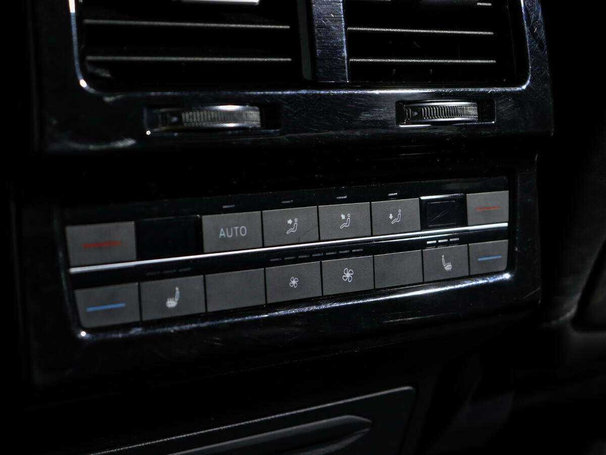 Купить Volkswagen Touareg, 2020, 58 000 км, фото №15