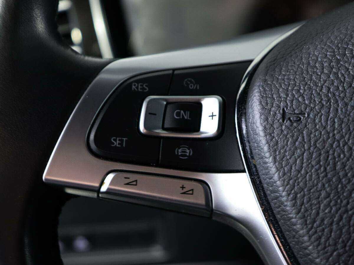 Купить Volkswagen Touareg, 2020, 58 000 км, фото №20