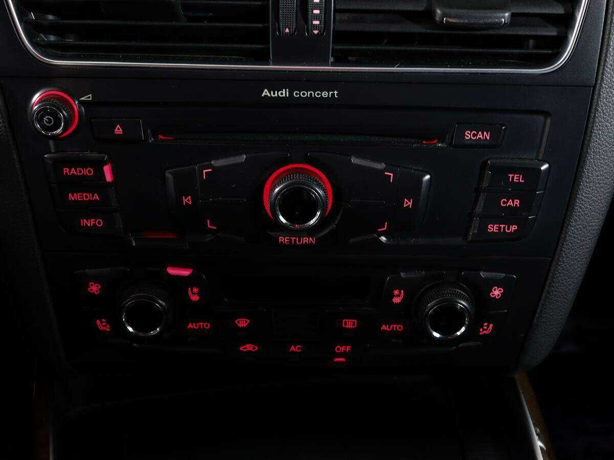 Купить Audi Q5, 2010, 124 700 км, фото №18