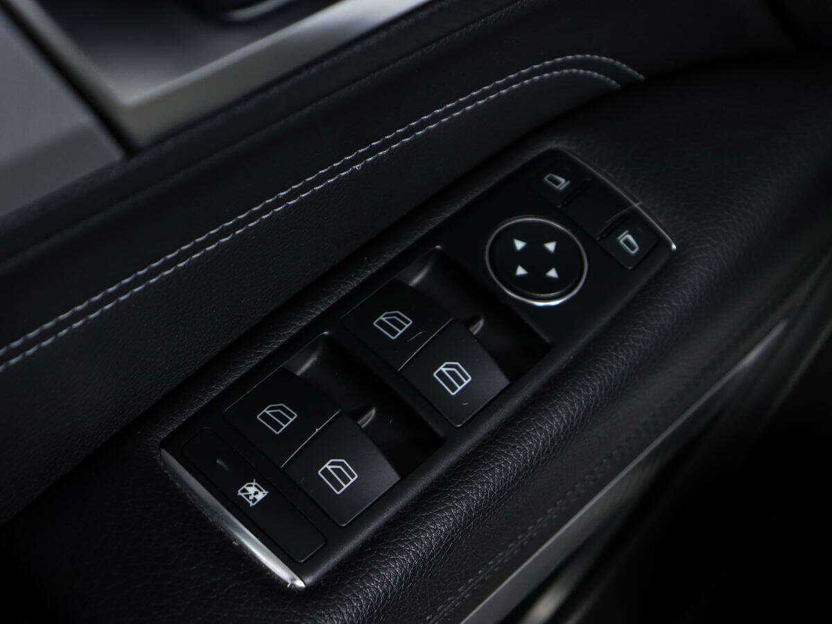 Купить Mercedes-Benz E-Класс 200, 2013, 54 400 км, фото №15