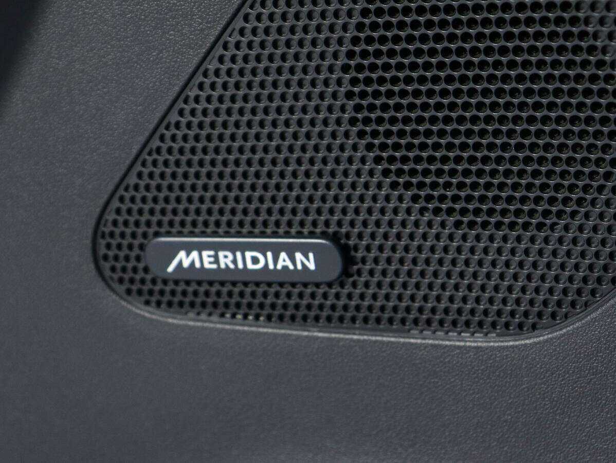 Купить Jaguar F-Pace, 2016, 90 800 км, фото №22