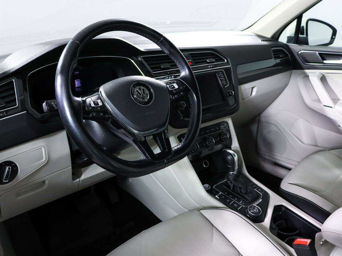 Купить Volkswagen Tiguan, 2017, 101 900 км, фото №12