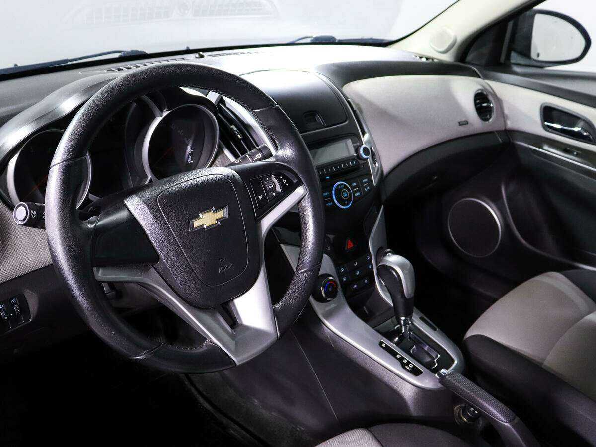 Купить Chevrolet Cruze, 2013, 90 000 км, фото №11