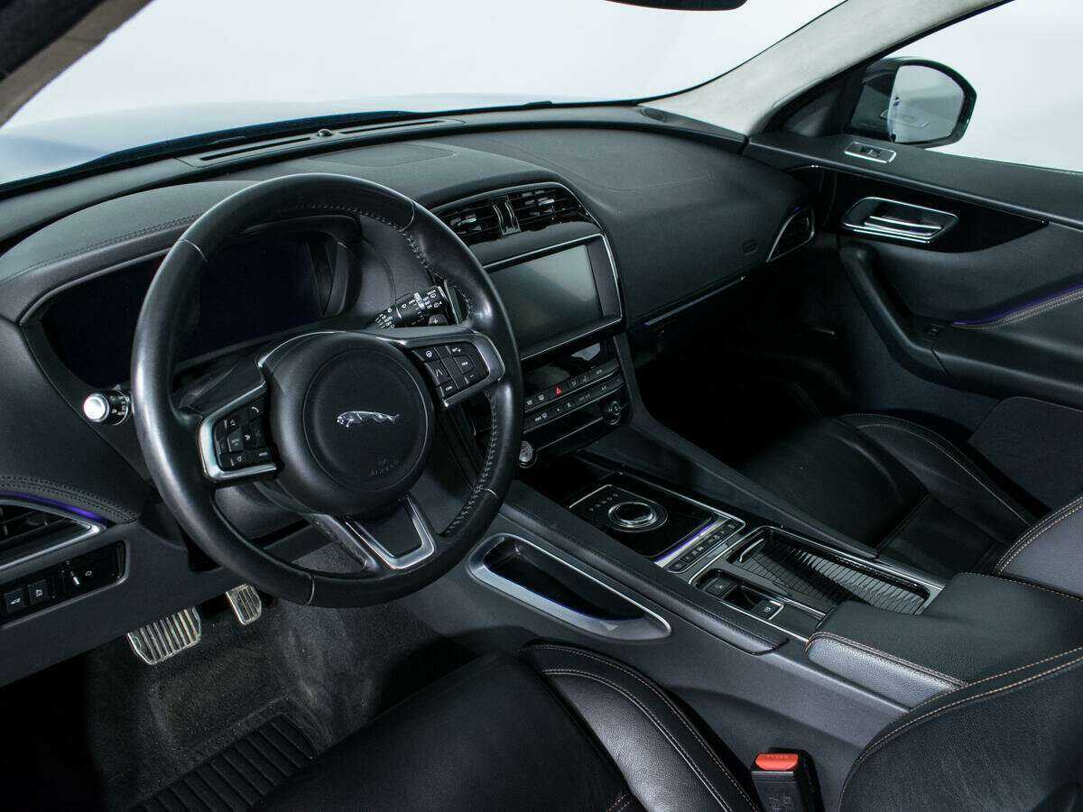 Купить Jaguar F-Pace, 2018, 80 887 км, фото №11