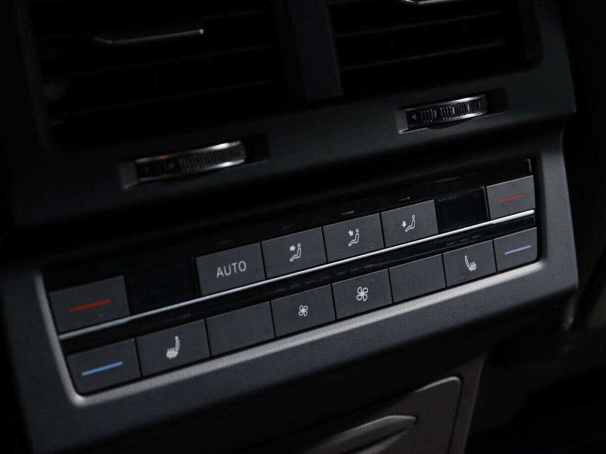 Купить Volkswagen Touareg, 2018, 38 398 км, фото №18