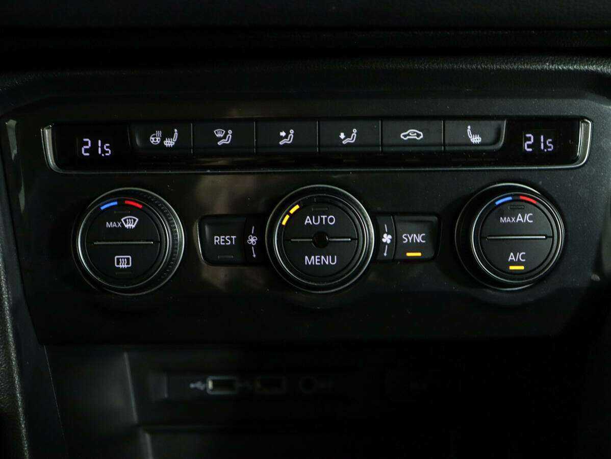 Купить Volkswagen Tiguan, 2020, 44 650 км, фото №18