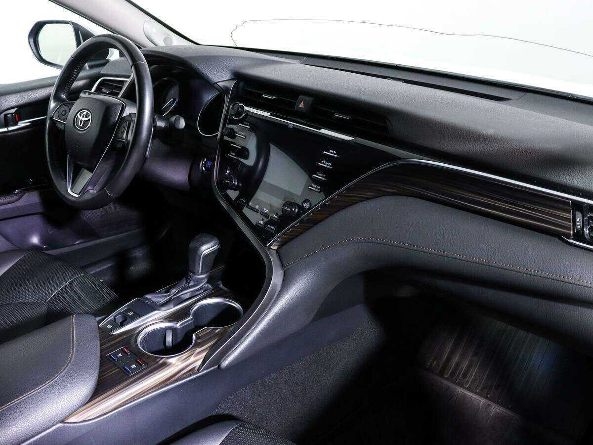 Купить Toyota Camry, 2019, 101 610 км, фото №7