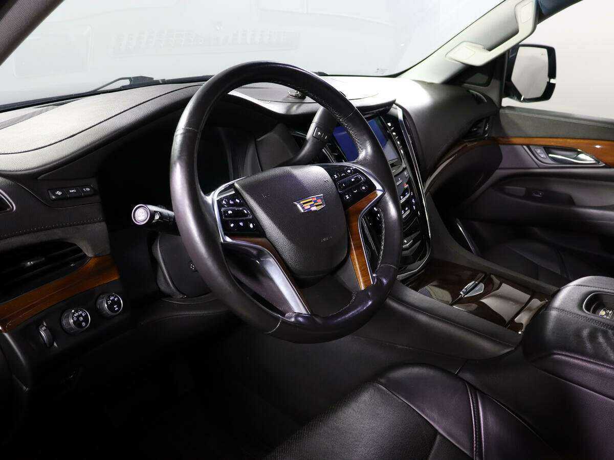 Купить Cadillac Escalade, 2015, 101 400 км, фото №8