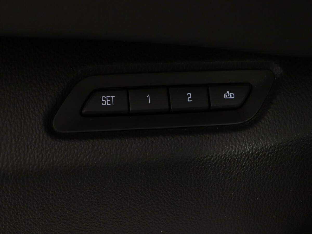 Купить Cadillac Escalade, 2015, 101 400 км, фото №15