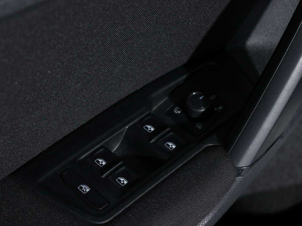 Купить Volkswagen Tiguan, 2020, 43 933 км, фото №16