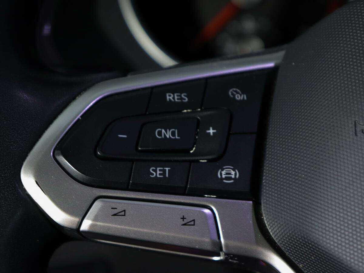 Купить Volkswagen Tiguan, 2020, 43 933 км, фото №18