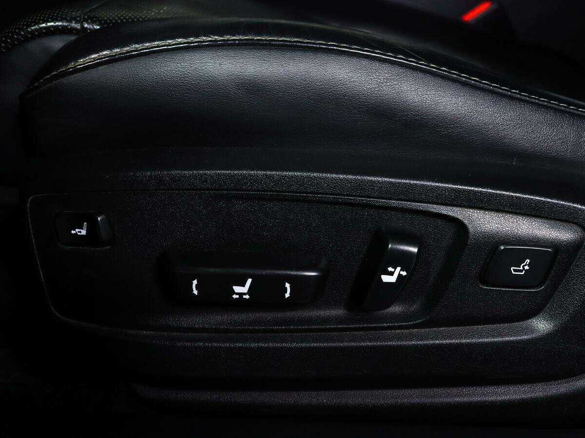 Купить Lexus ES 200, 2016, 121 281 км, фото №23