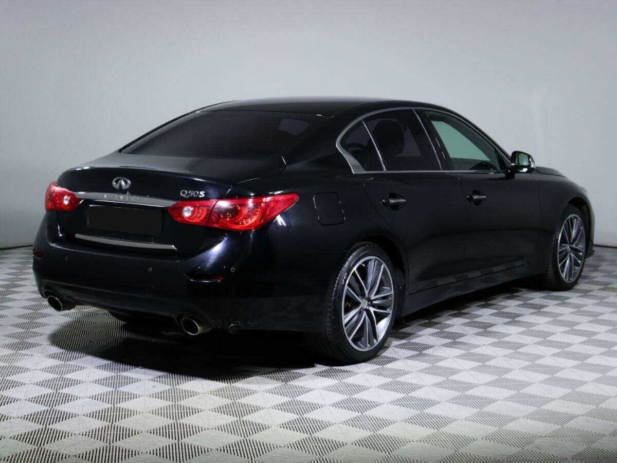 Купить Infiniti Q50, 2017, 134 004 км, фото №4