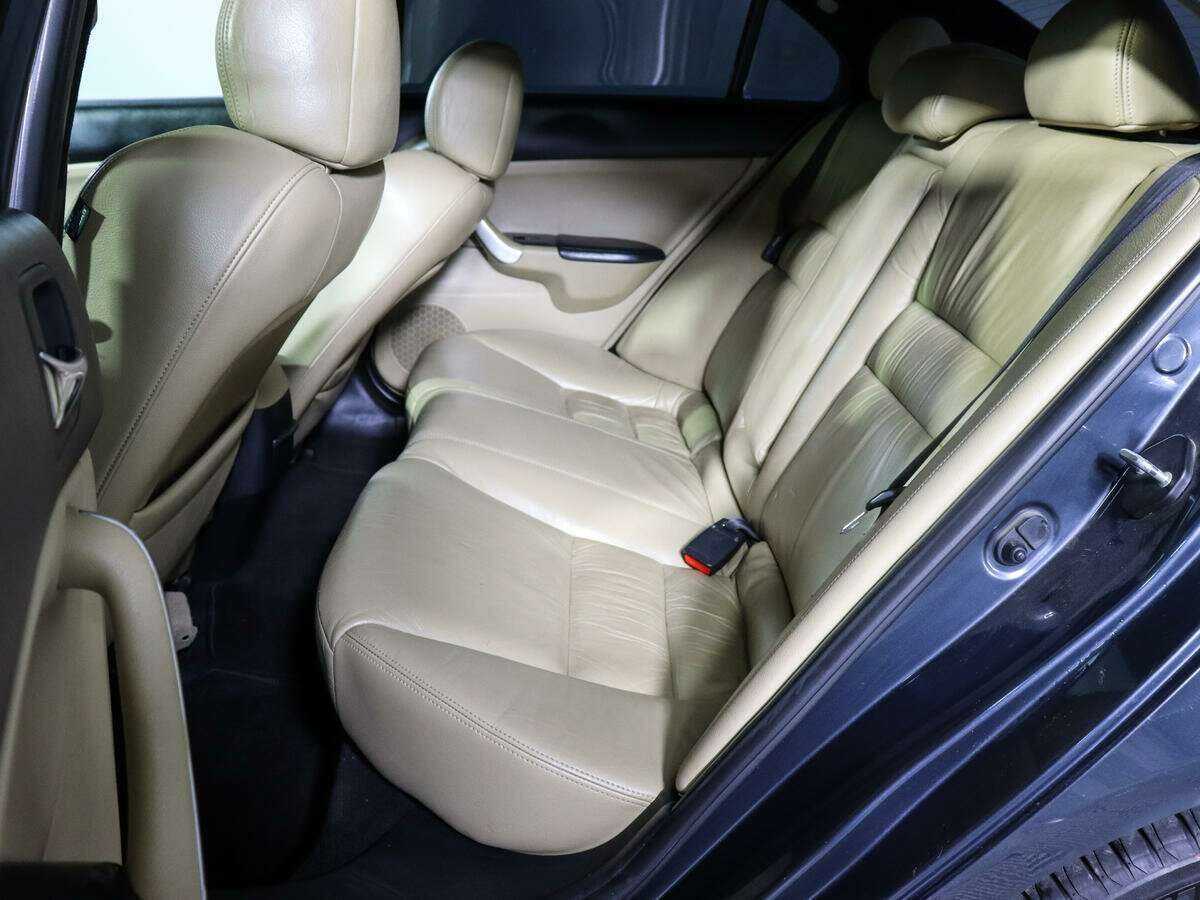 Купить Honda Accord, 2004, 374 809 км, фото №8