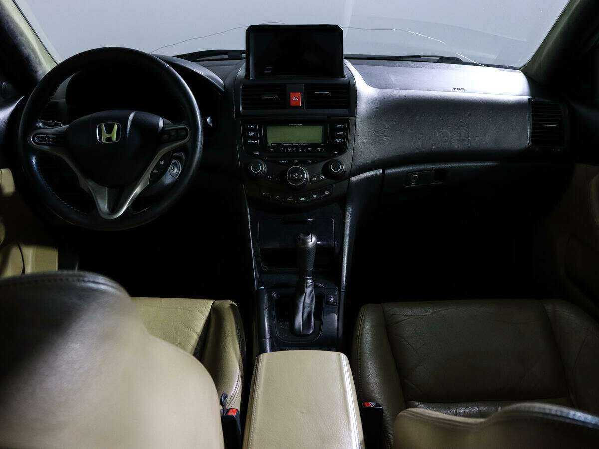 Купить Honda Accord, 2004, 374 809 км, фото №10