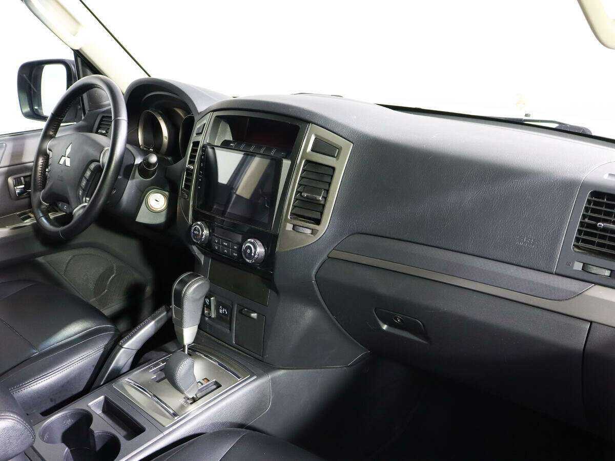 Купить Mitsubishi Pajero, 2021, 31 949 км, фото №6