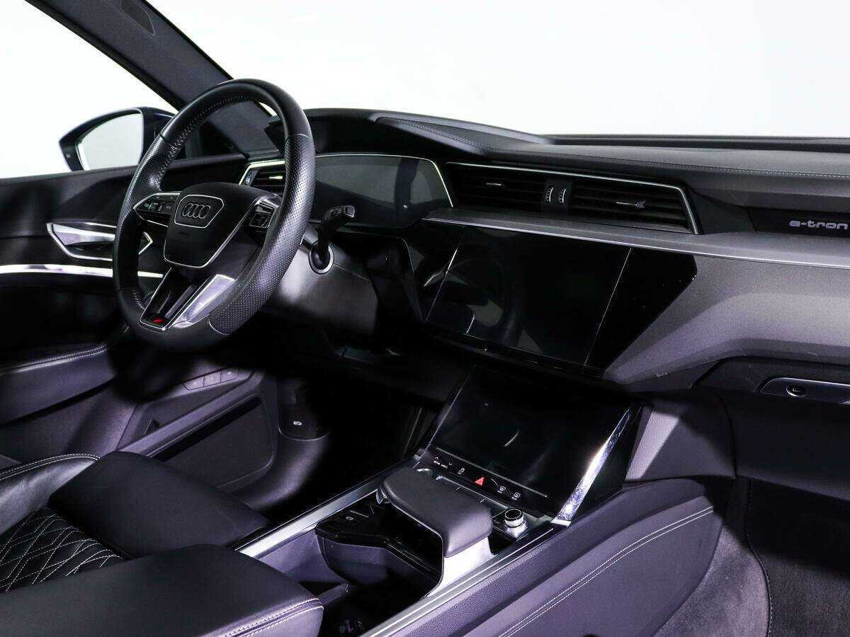 Купить Audi e-tron 55, 2020, 58 582 км, фото №7