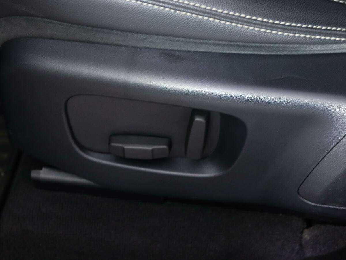 Купить Land Rover Range Rover Velar, 2018, 94 060 км, фото №16