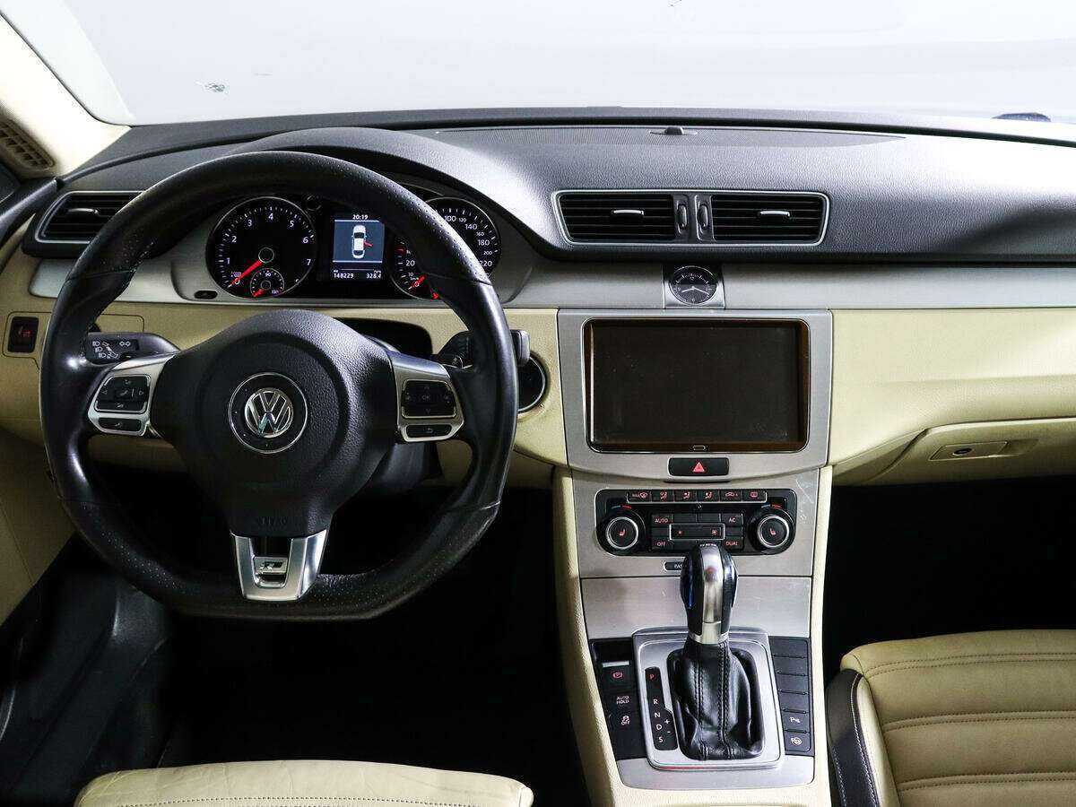 Купить Volkswagen Passat CC, 2011, 148 000 км, фото №10