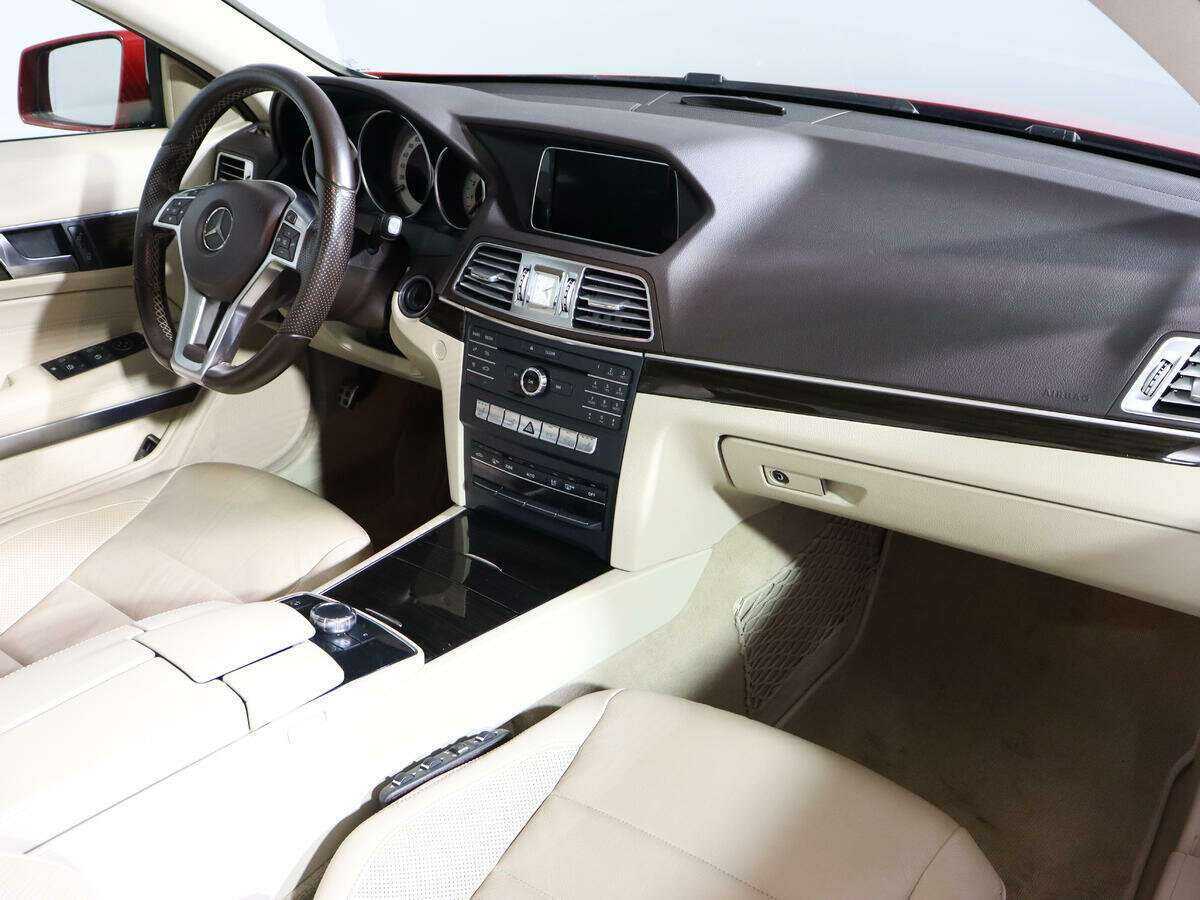 Купить Mercedes-Benz E-Класс 200, 2016, 57 000 км, фото №9