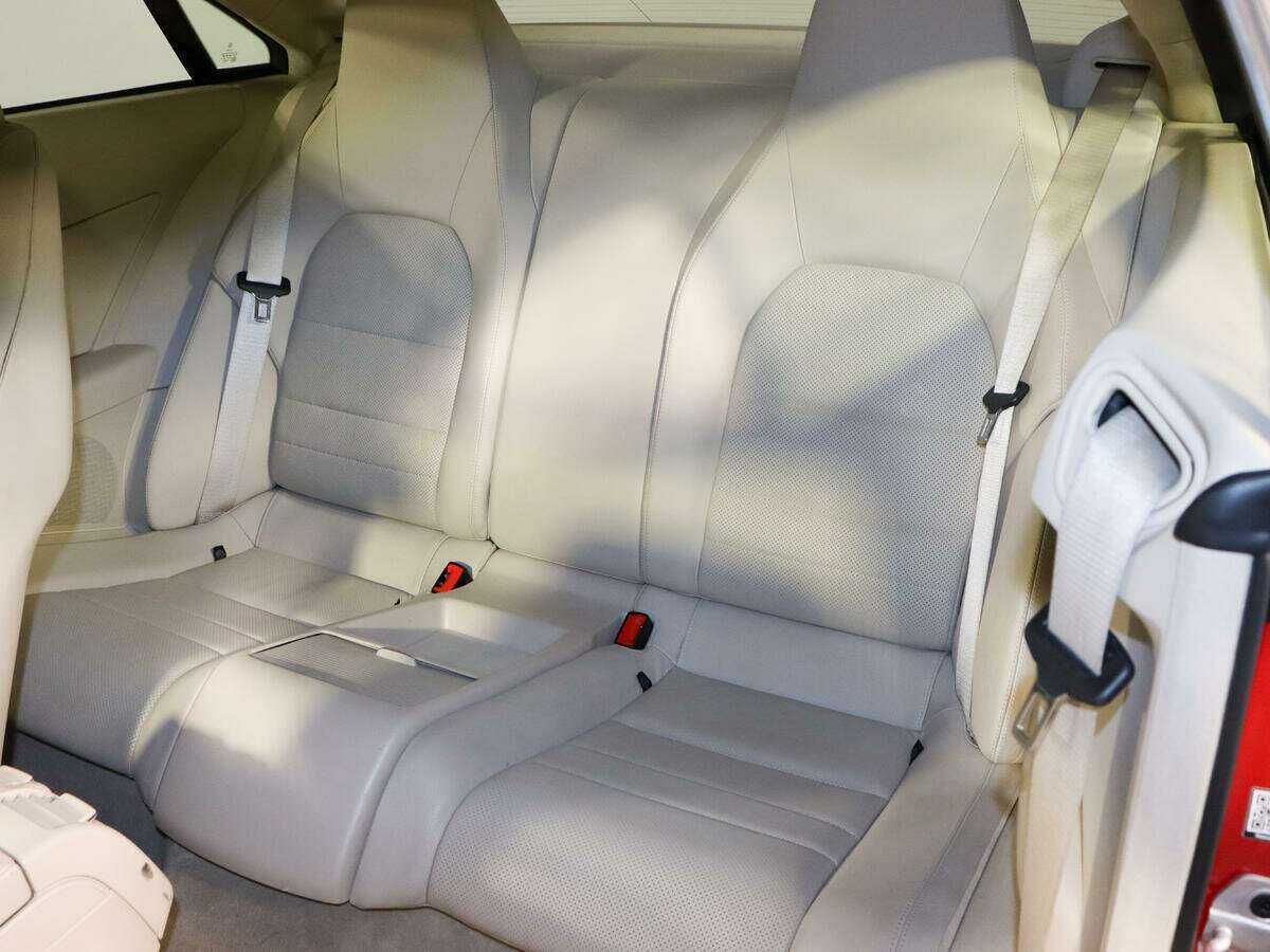 Купить Mercedes-Benz E-Класс 200, 2016, 57 000 км, фото №10