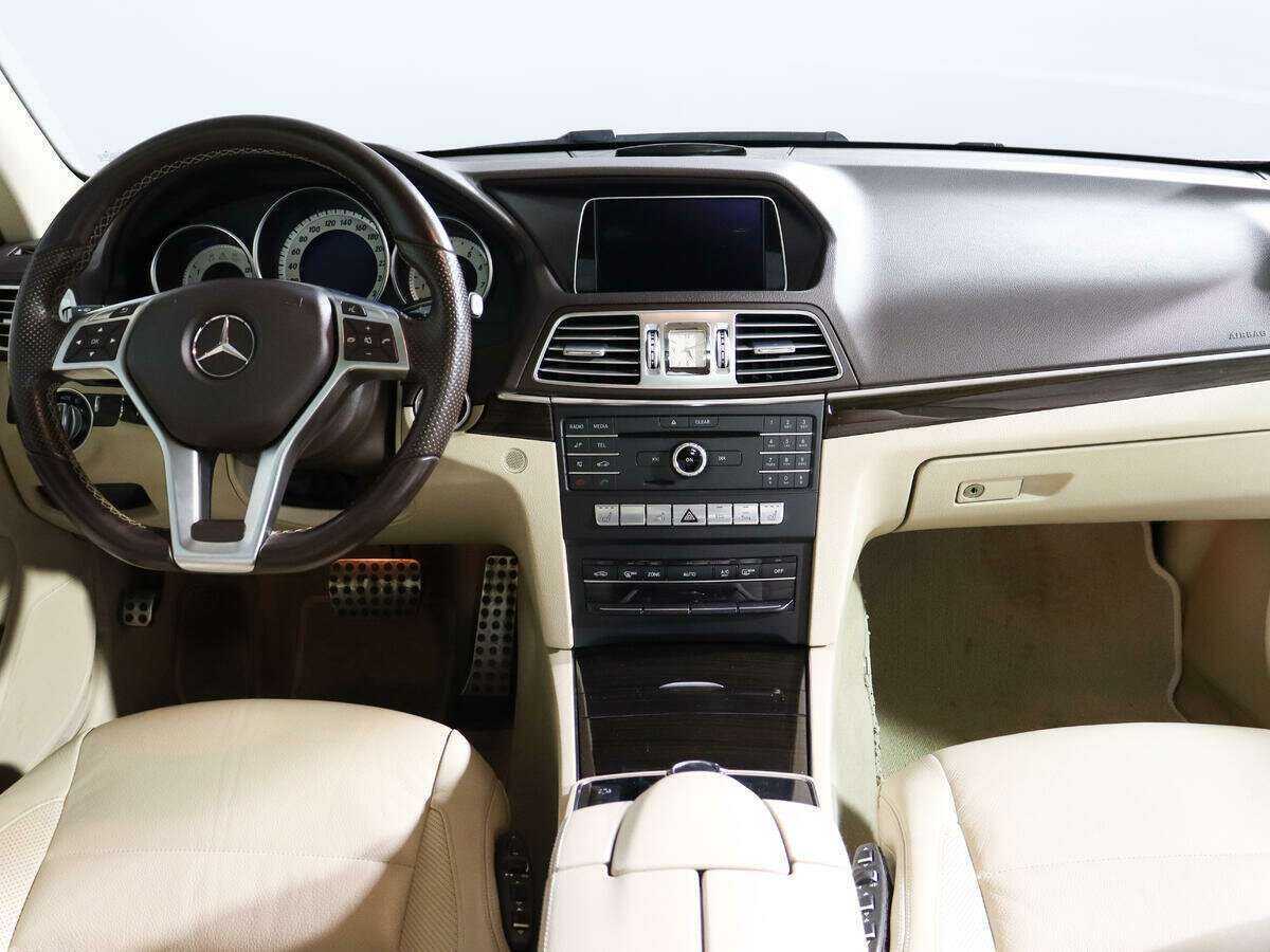 Купить Mercedes-Benz E-Класс 200, 2016, 57 000 км, фото №12