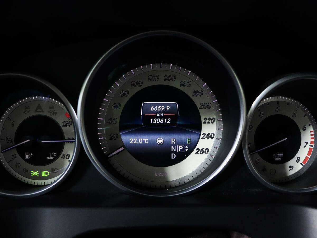 Купить Mercedes-Benz E-Класс 350, 2013, 130 589 км, фото №8