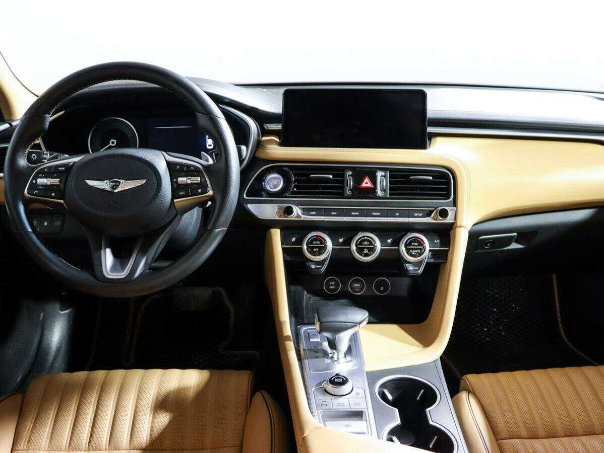 Купить Genesis G70, 2021, 42 305 км, фото №12