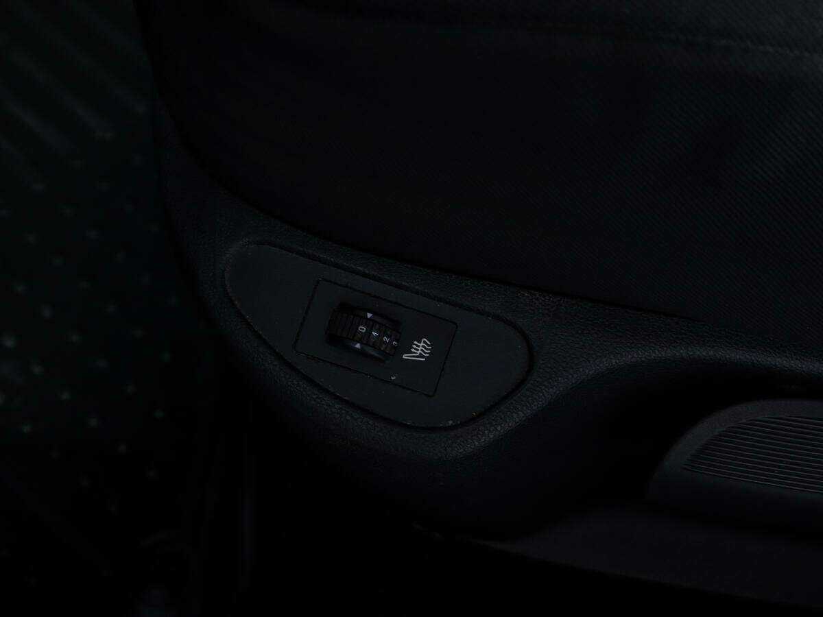 Купить Peugeot 308, 2010, 222 204 км, фото №14