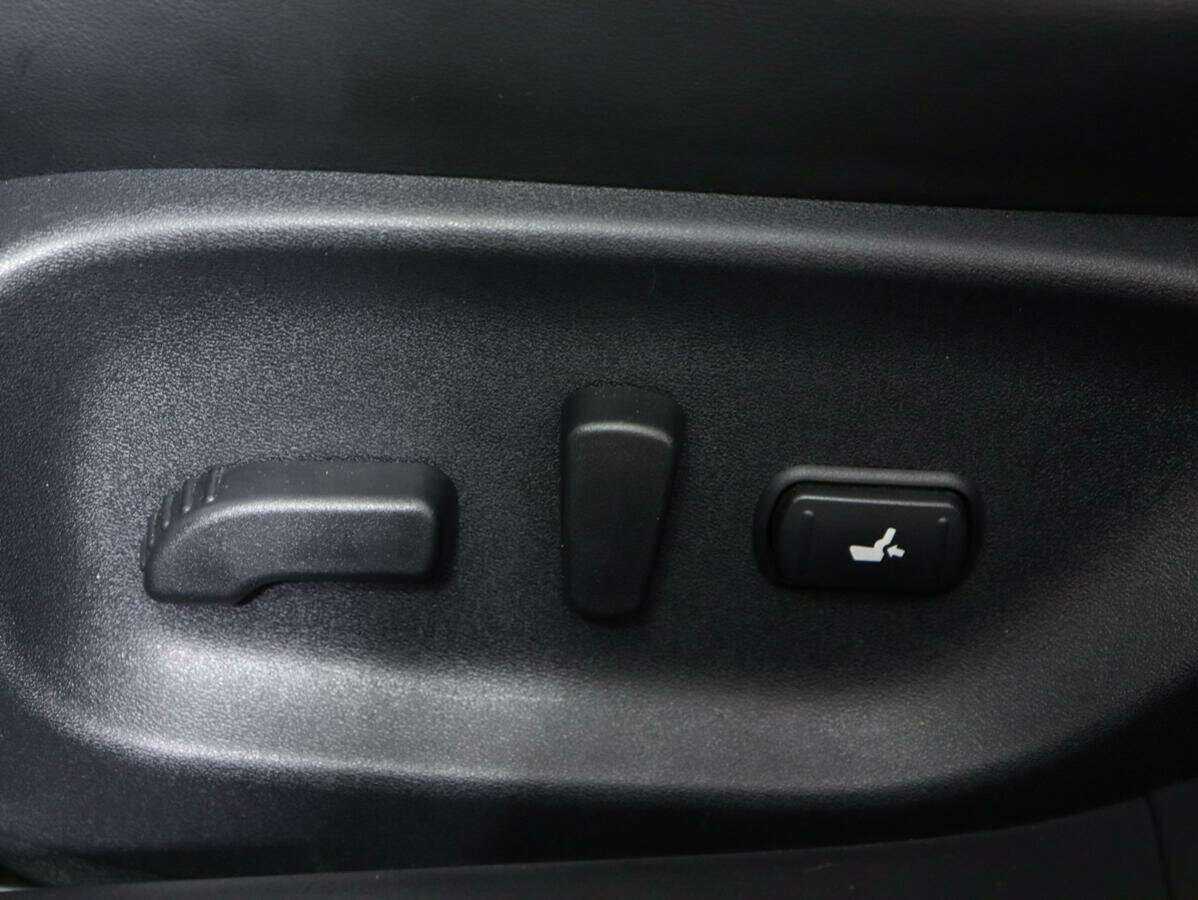 Купить Infiniti Q50, 2014, 116 300 км, фото №18