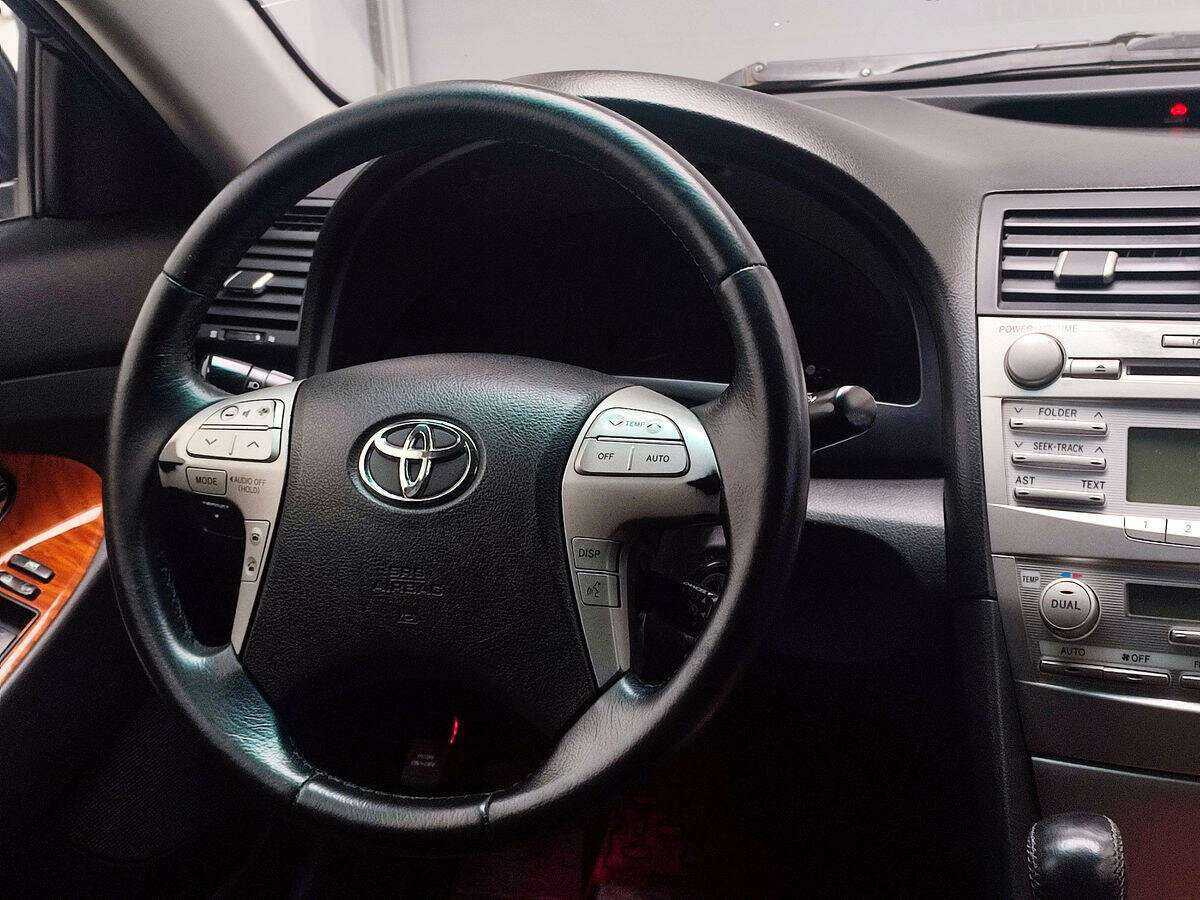 Купить Toyota Camry, 2010, 289 514 км, фото №11