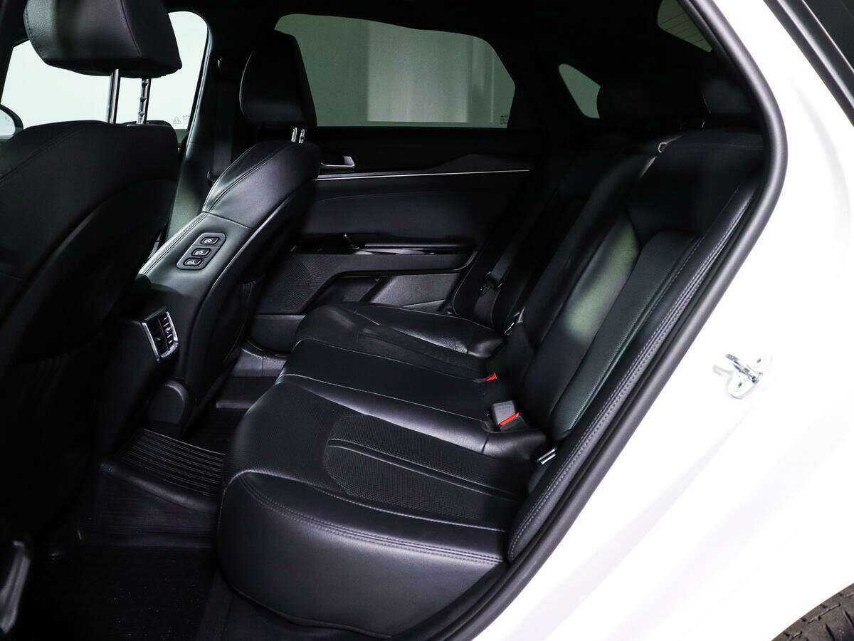 Купить Kia K5, 2021, 76 569 км, фото №8