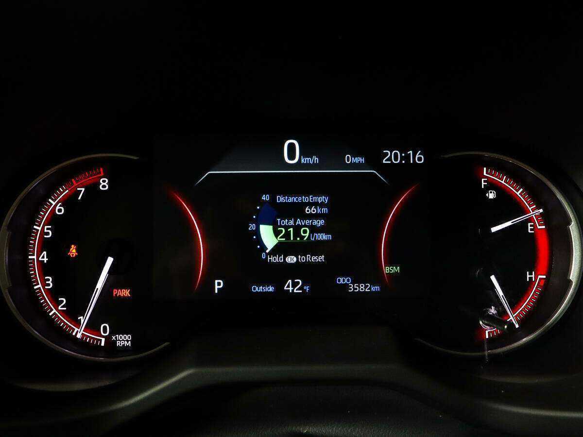 Купить Toyota RAV4, 2022, 3 581 км, фото №9