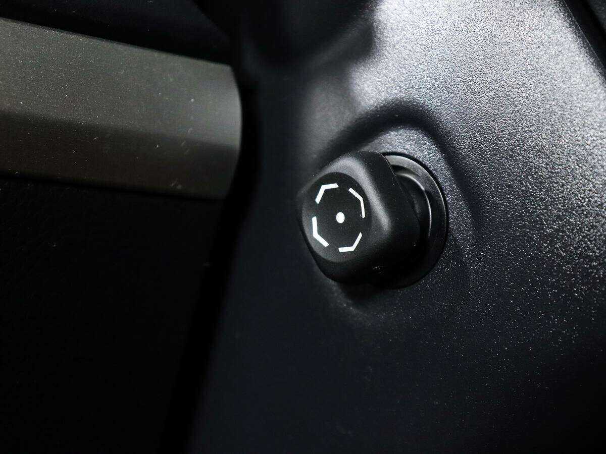 Купить Toyota Land Cruiser Prado, 2020, 34 744 км, фото №21