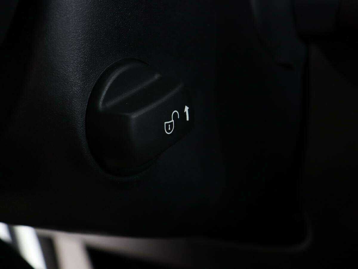 Купить Jaguar F-Pace, 2017, 130 200 км, фото №26