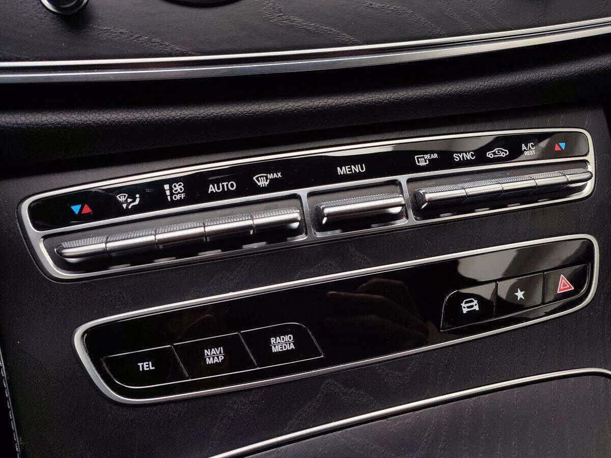 Купить Mercedes-Benz E-Класс 200, 2020, 98 280 км, фото №15