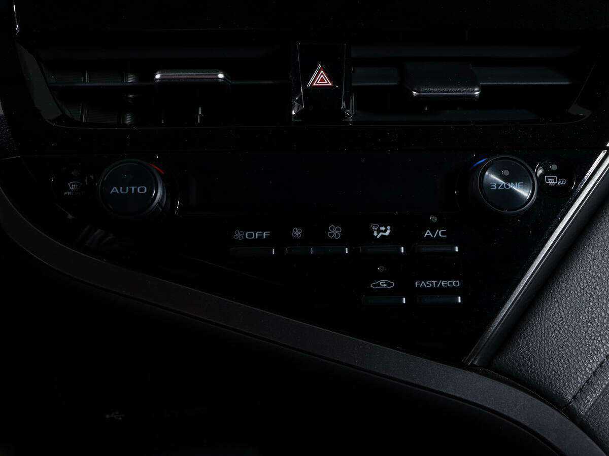 Купить Toyota Camry, 2021, 102 583 км, фото №24