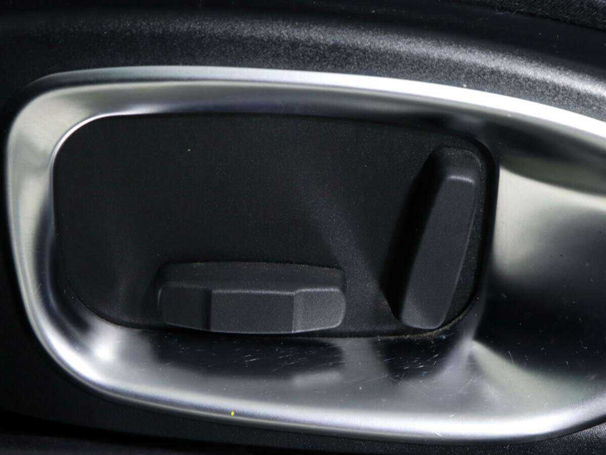 Купить Jaguar F-Pace, 2016, 94 165 км, фото №11