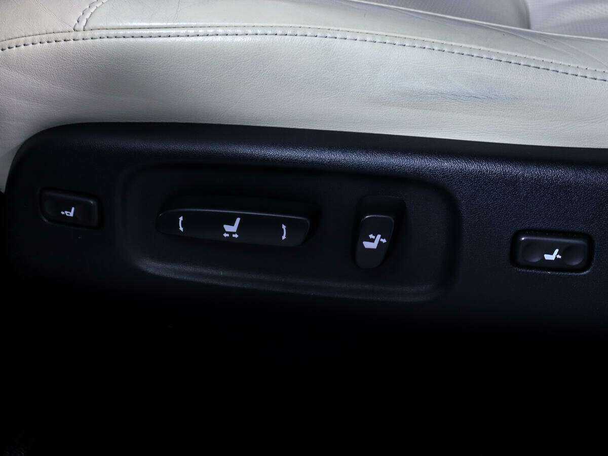 Купить Lexus LX 450d, 2017, 126 989 км, фото №27