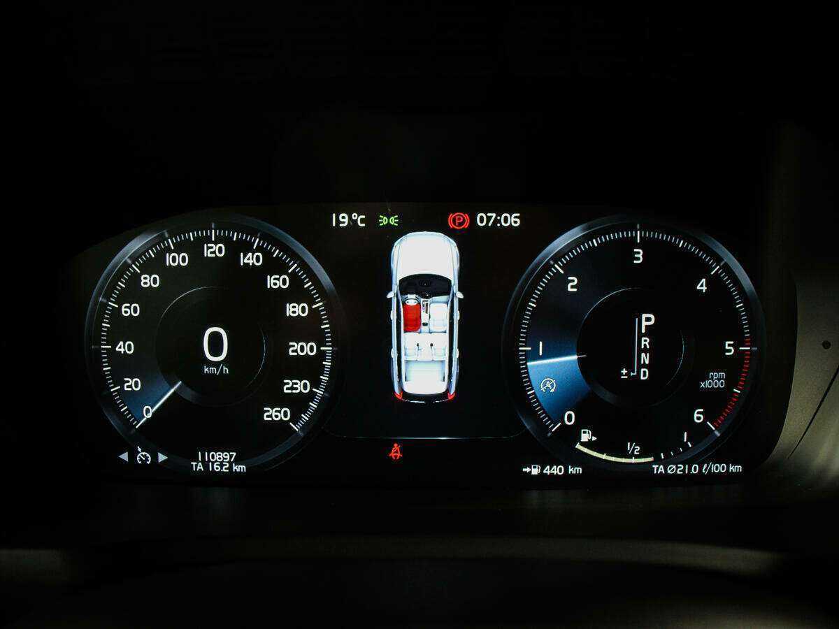 Купить Volvo XC90, 2015, 110 920 км, фото №9