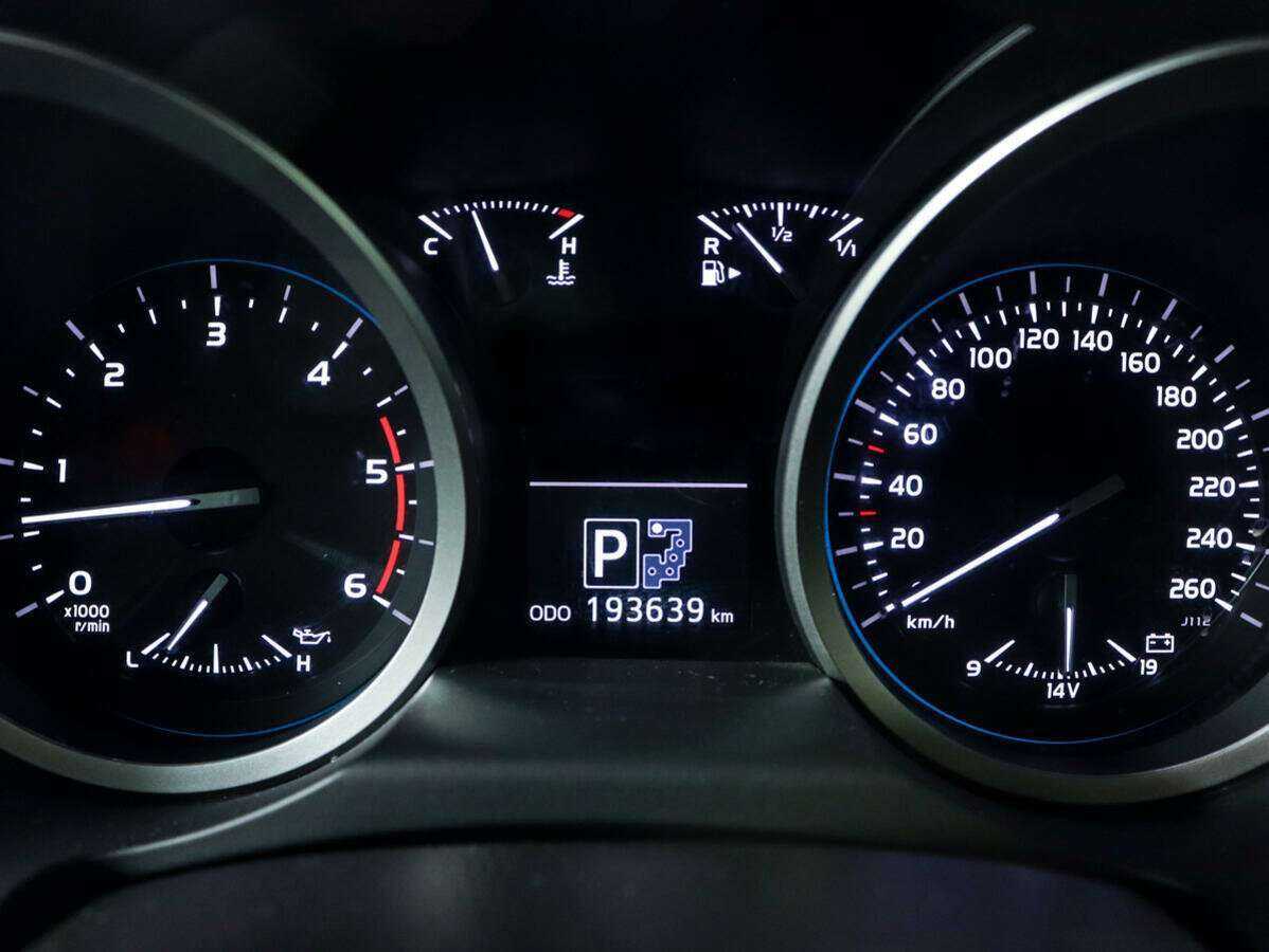 Купить Toyota Land Cruiser, 2008, 321 000 км, фото №9