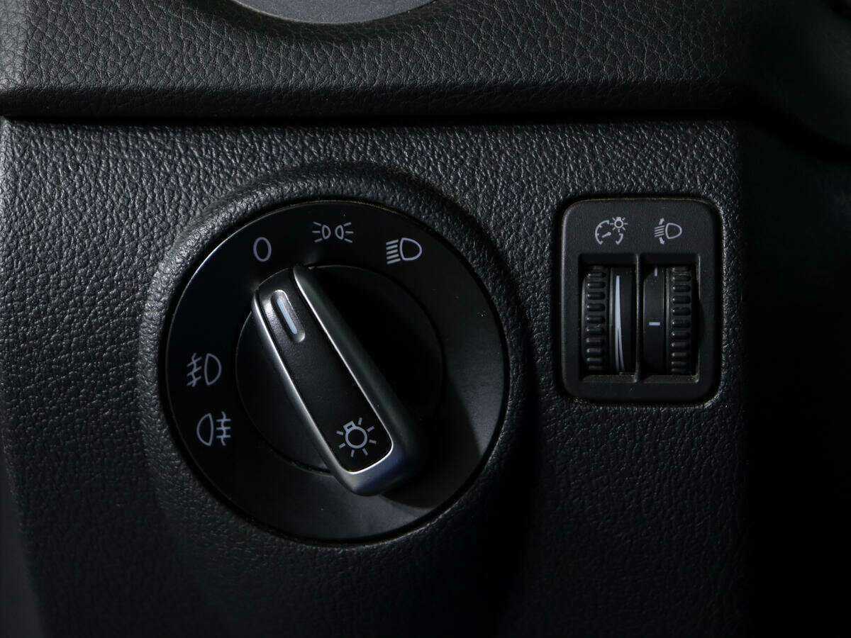 Купить Volkswagen Tiguan, 2011, 135 000 км, фото №16