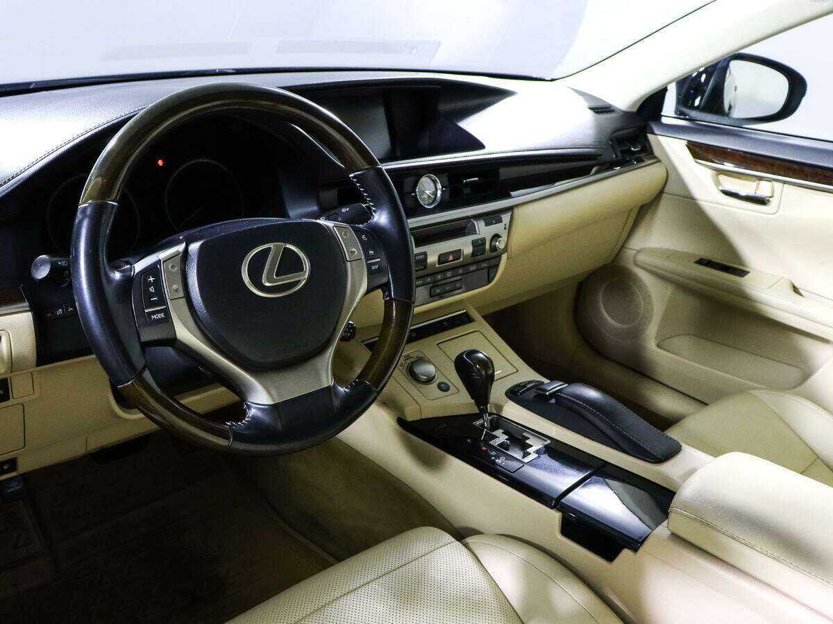 Купить Lexus ES 350, 2013, 184 000 км, фото №12