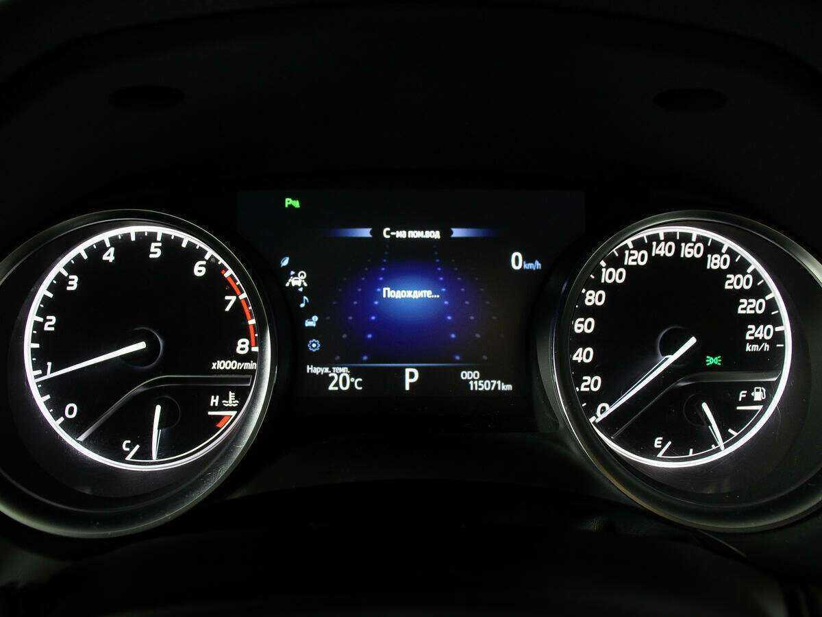 Купить Toyota Camry, 2018, 105 000 км, фото №8