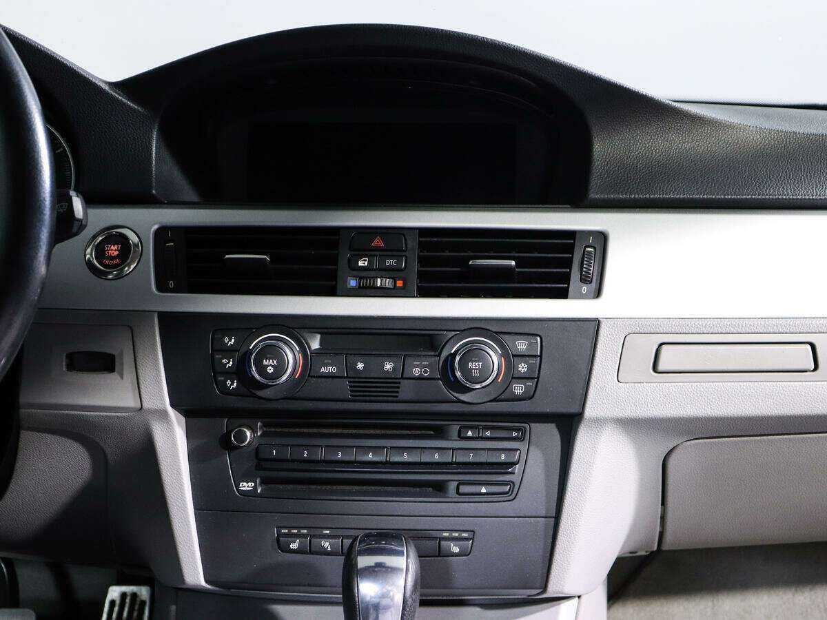 Купить BMW 3 серии 320d, 2008, 198 945 км, фото №11