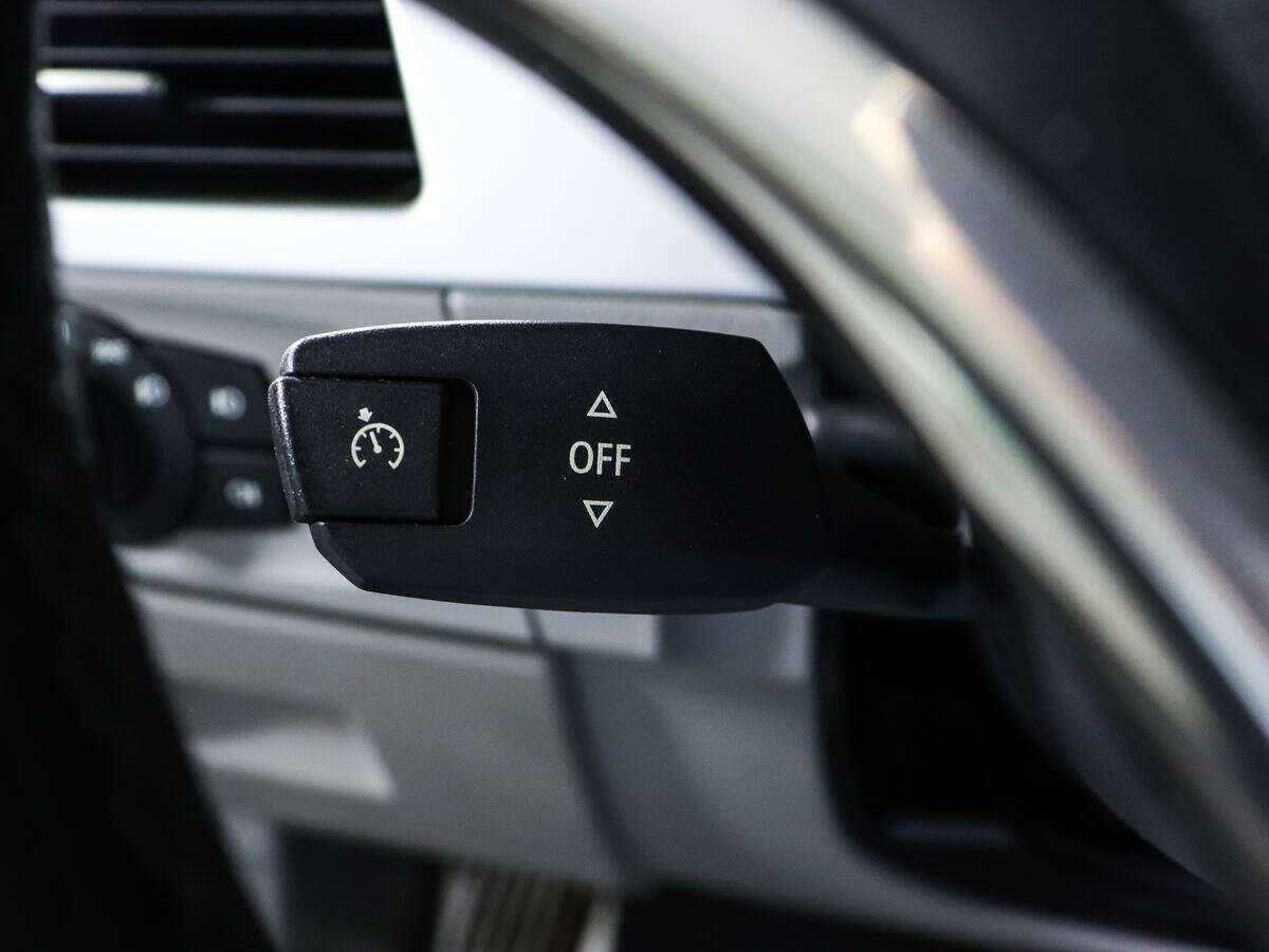 Купить BMW 3 серии 320d, 2008, 198 945 км, фото №21