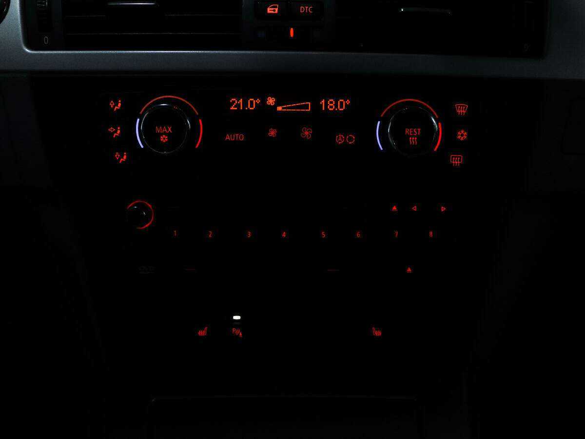 Купить BMW 3 серии 320d, 2008, 198 945 км, фото №25